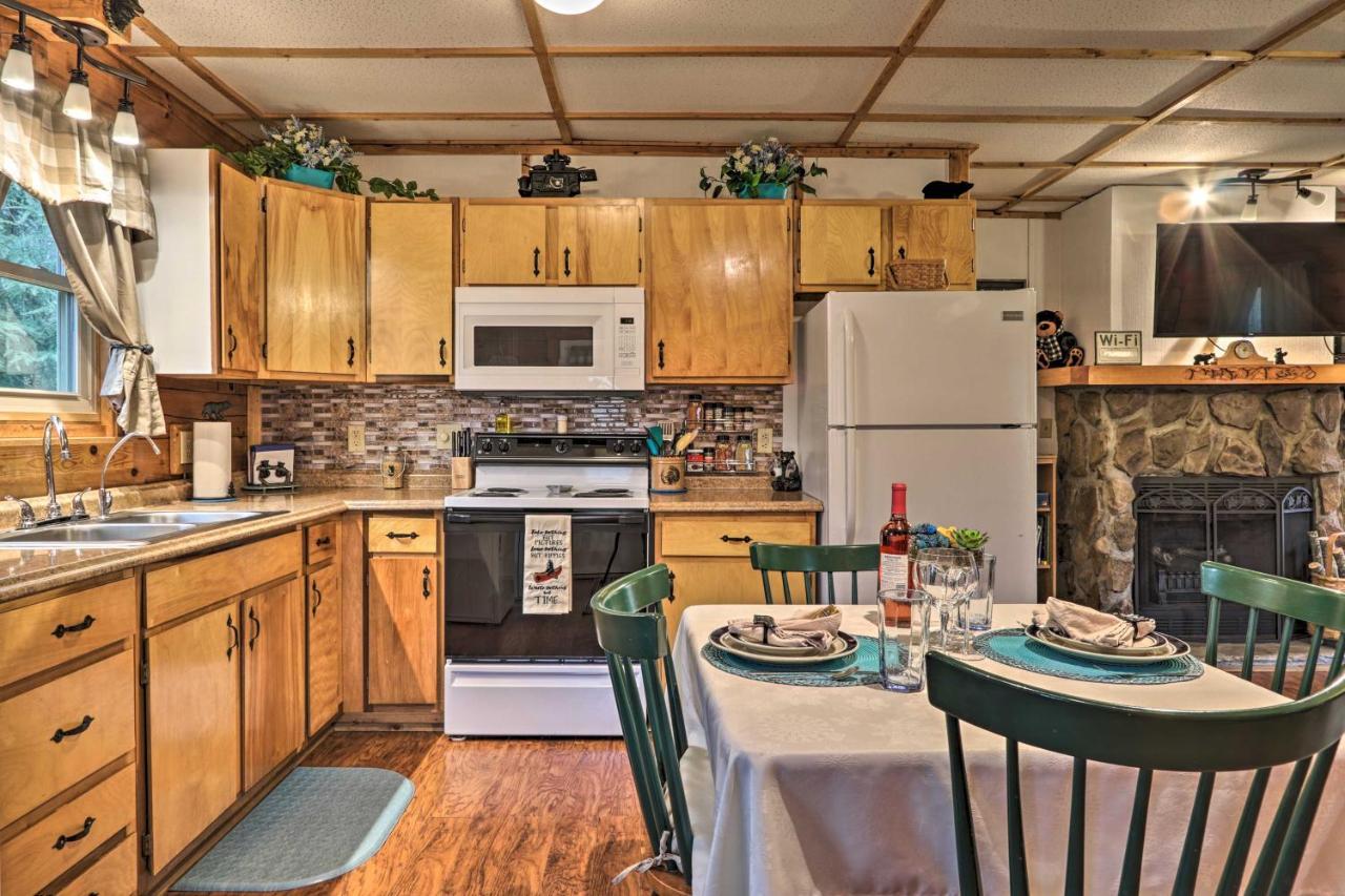 Smoky Mountain Cozy Cove Cabin Deck And Fire Pit! Cosby Eksteriør billede