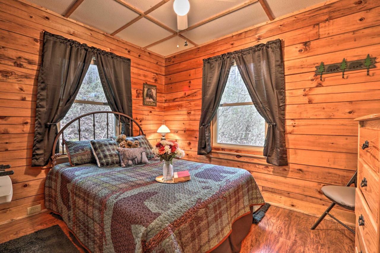 Smoky Mountain Cozy Cove Cabin Deck And Fire Pit! Cosby Eksteriør billede